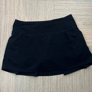 Lululemon Woman Skirt